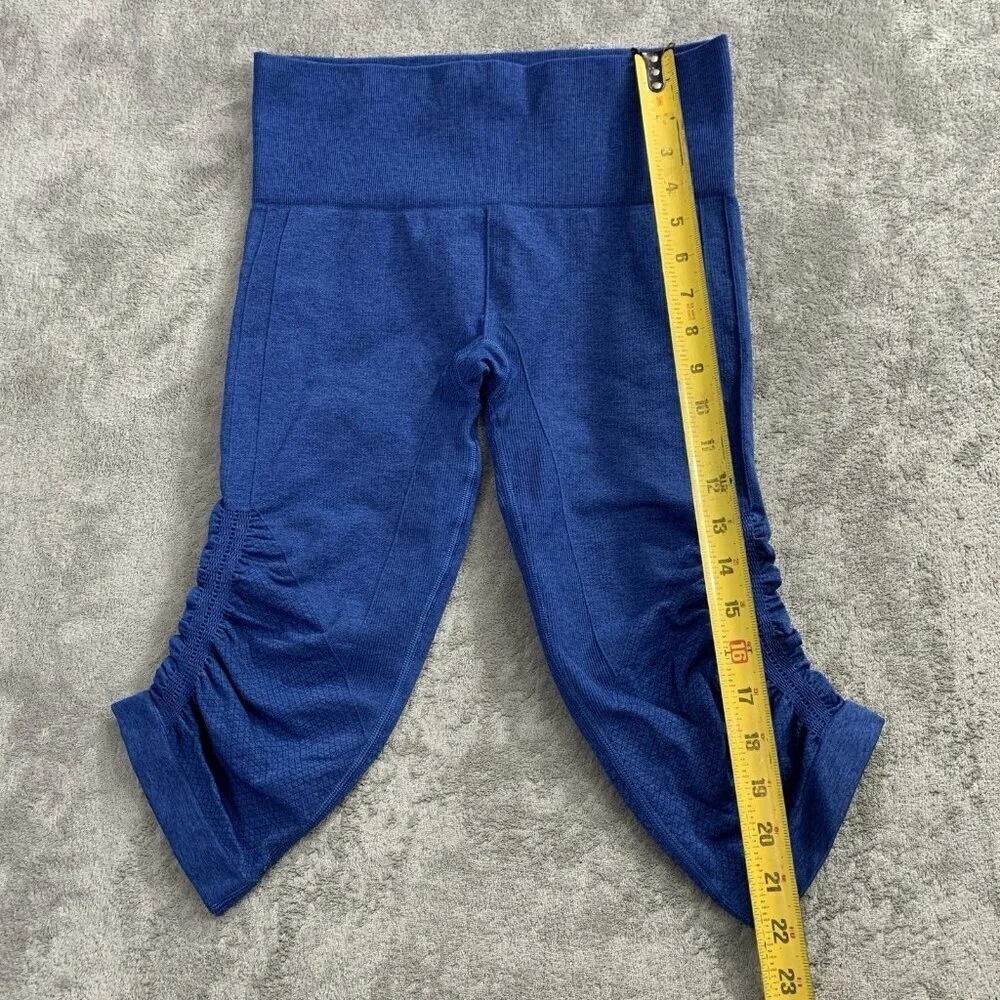 Lululemon Leggings Womens 6 Blue In The Flow Crop II Seamless Athleisure Workout
